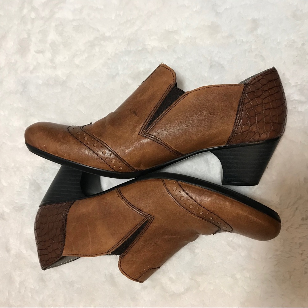 Rieker Leather bootie, size 37